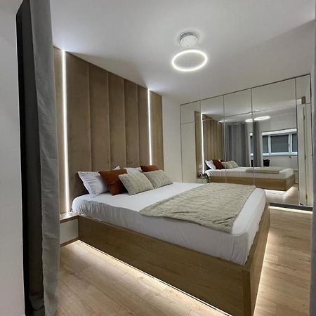 Palas Loft Jászvásár Kültér fotó